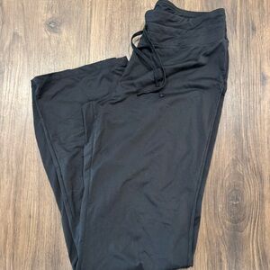 Women’s Black Yoga Pants